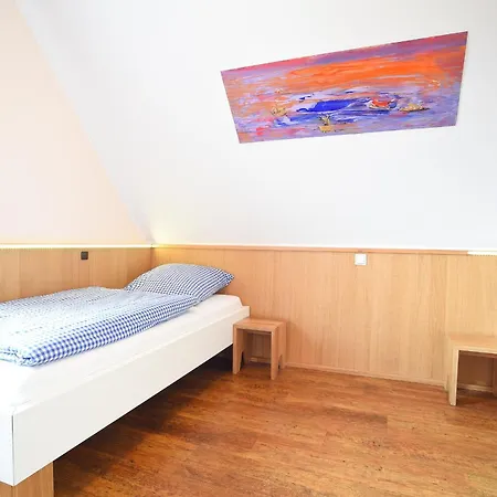 Semesterbostad Hof Koehne - Haus Am Berg 4er