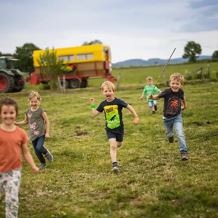 Prázdninový dům Hof Koehne - Haus Am Berg 4er *