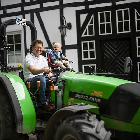 Hof Koehne - Haus Am Berg 4er Prázdninový dům *